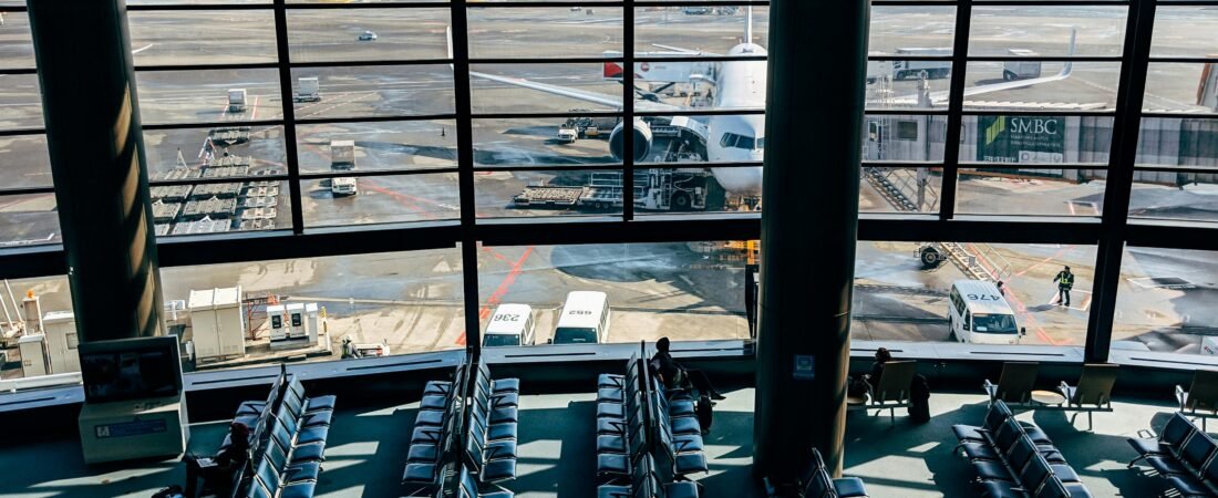 Crafting an Elegant Website for Charge Me: Your Gateway to Airport Lounges